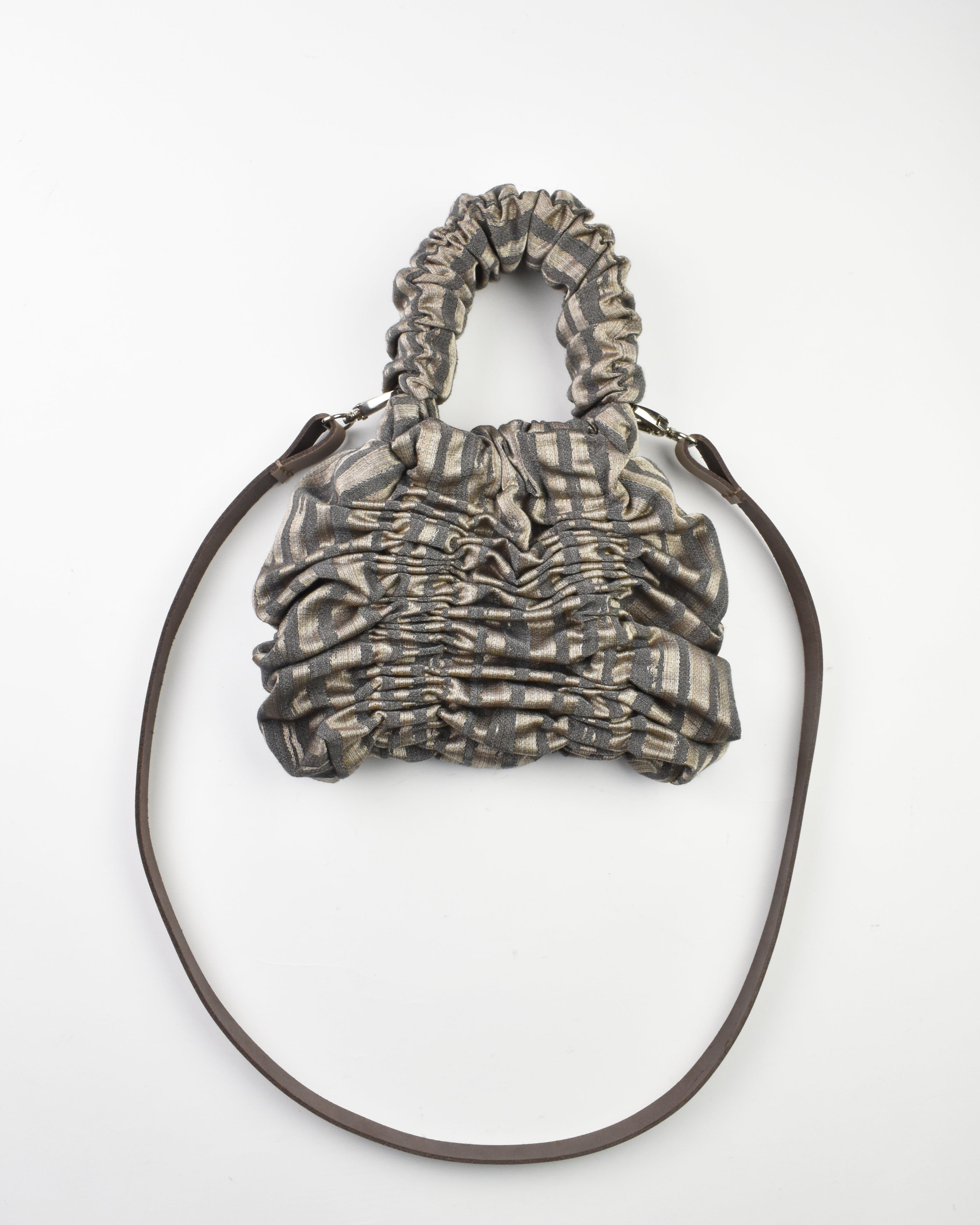 Brun Crossbody Pude Taske – Stilfuld Hverdag Accessory