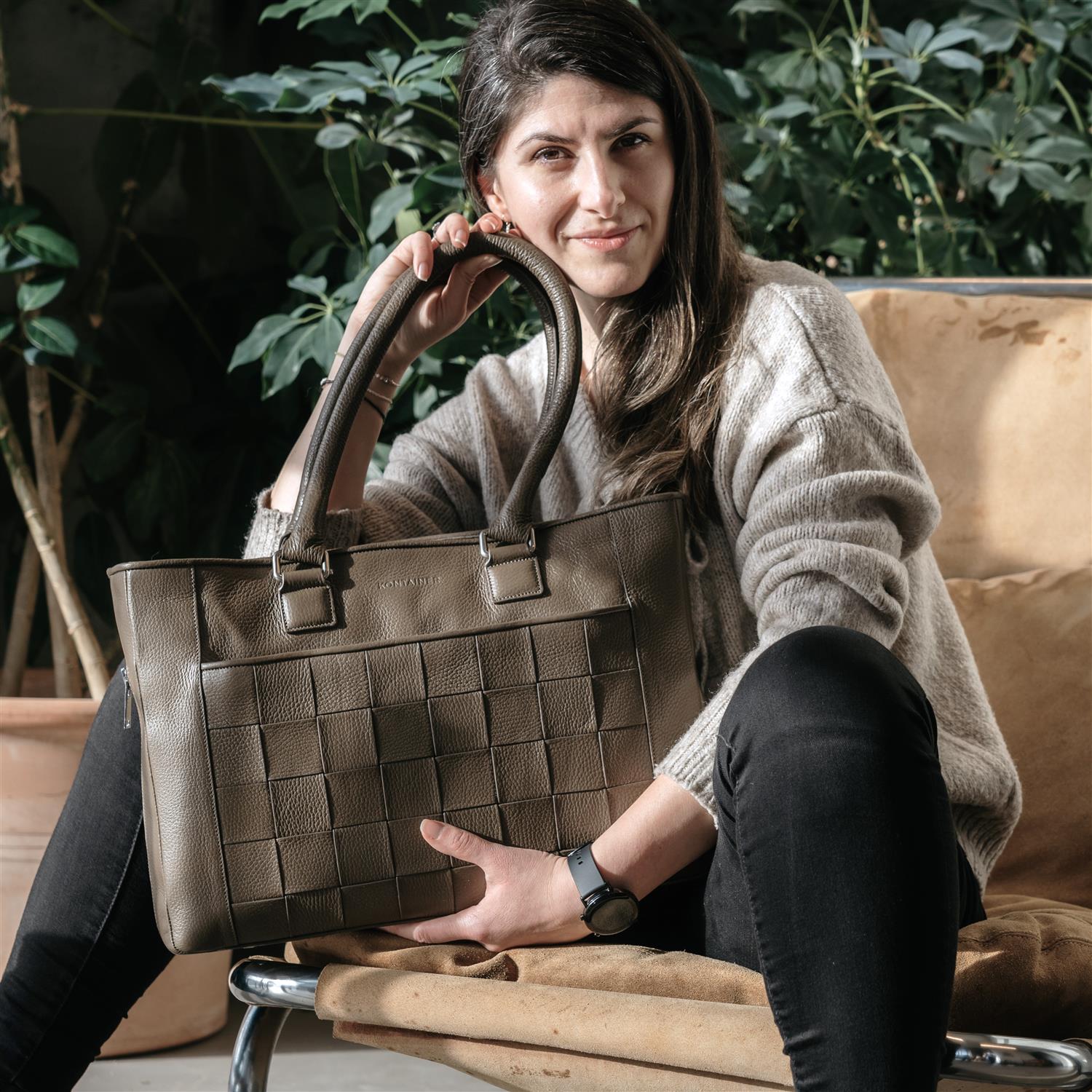 Coco Grå Bæredygtig Arbejdstaske - Stilfuld og Praktisk