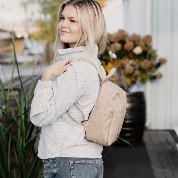 Duffy Beige Kunstlæder Rygsæk – Fantastisk Tilbud!